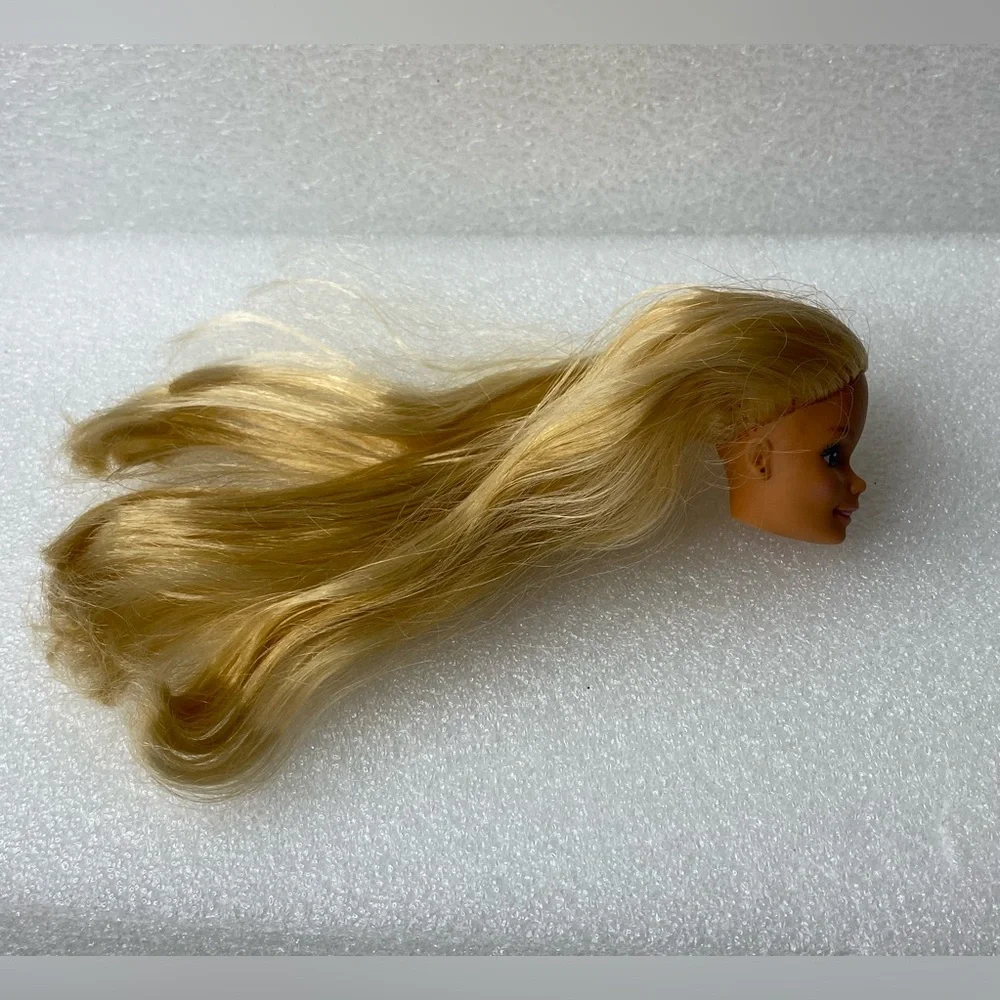 Vintage SUPERSTAR ERA Barbie Doll Blonde Hair Blue Eyes - HEAD Replacement Only